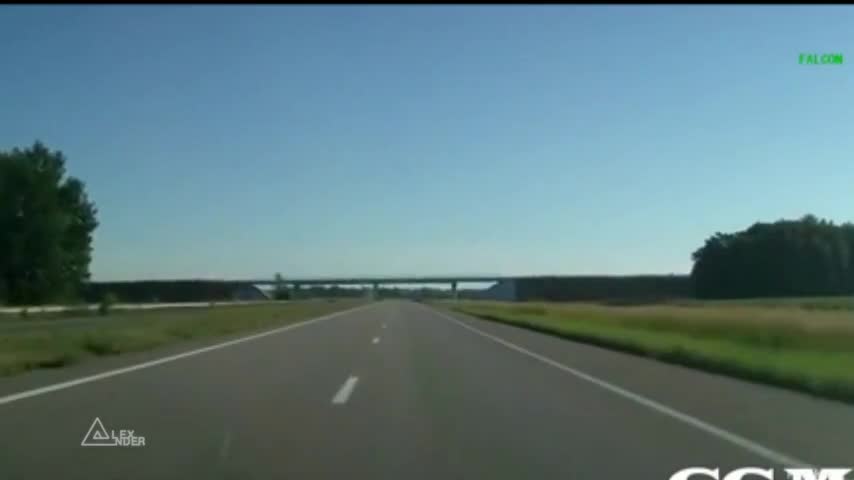 Малко му е небето , че хвана по пътя