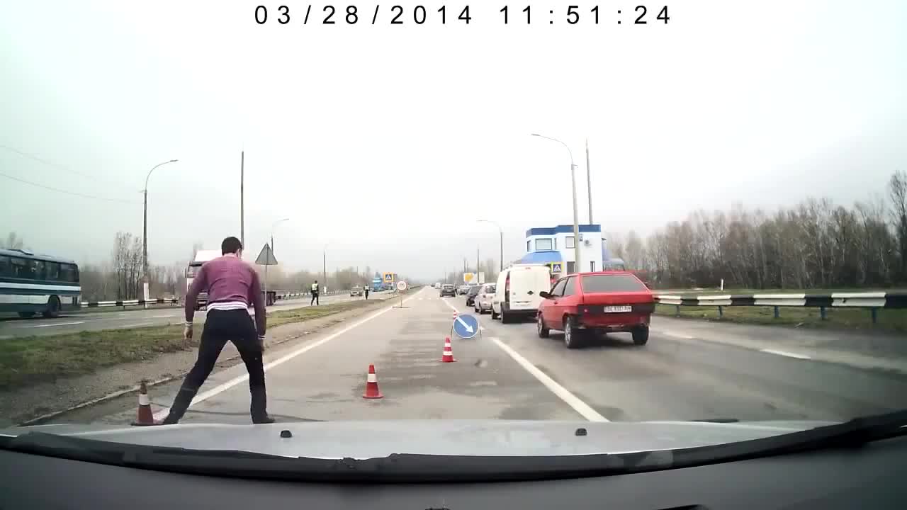 Нагъл шофьор на пътя