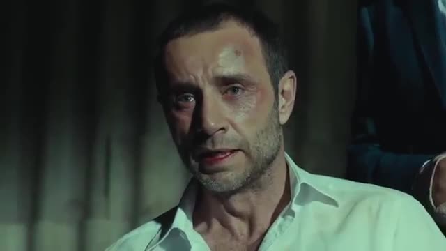 Кварталът на богатите ( Medcezir ) епизод 33 със Продуктово позициониране