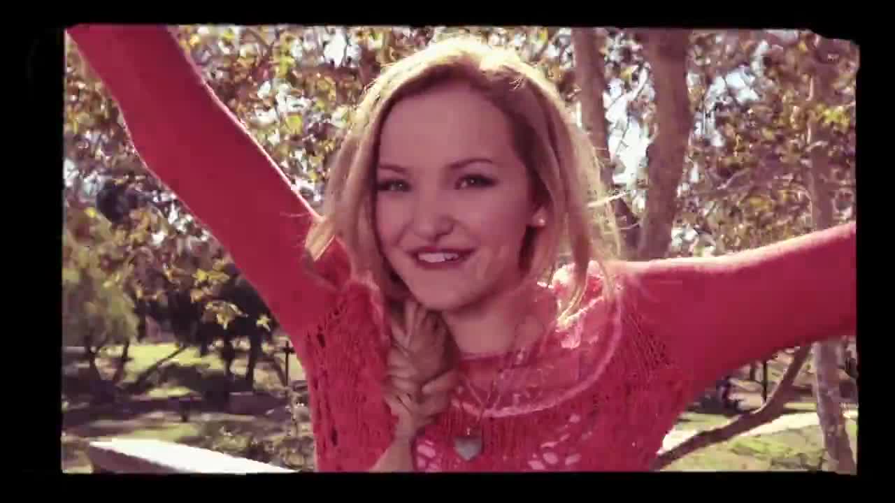 Better In Stereo - Dove Cameron (liv And Middie) / VBOX7