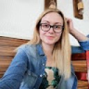 Julia McQueen