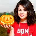 selena_gomez01