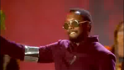K naan - Wavin Flag (2010 Fifa World Cup™ Kick - off Concert)