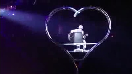Justin Bieber - Never Let You Go And Favourite Girl [ My World Tour 2010]