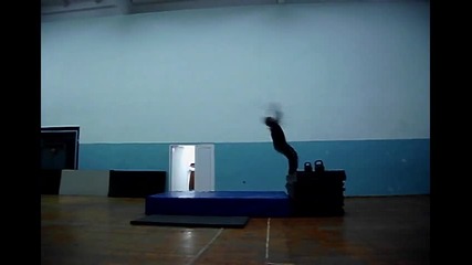 Pk Twist Mi7aka Wall flip and Back Flip