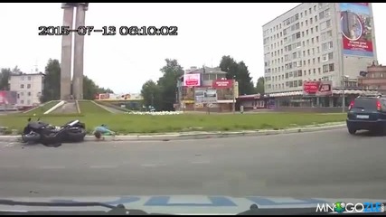 Моторист се опитва да избяга от полицията !