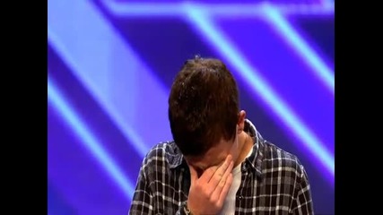 Само на 16 а такъв музикален талант!!! Bradley Johnson - The X Factor Uk 2011