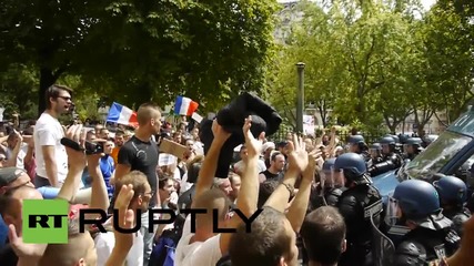France: Riotous scenes as leftists challenge govt on Bastille Day