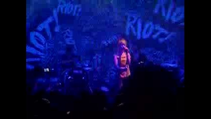 Paramore - My Heart Live