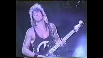 Bon Jovi -  Ill Be There For You - National Stadium Chile 1990