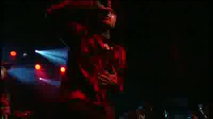 Hollywood Undead - undead *live*