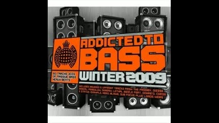 Chase & Status Feat. Plan B - Pieces - Ministry of sound addicted to bass winter 2009 (hd) 
