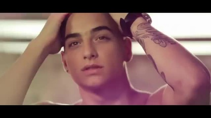 Регетон 2012! Maluma - Obsesion ( Превод )