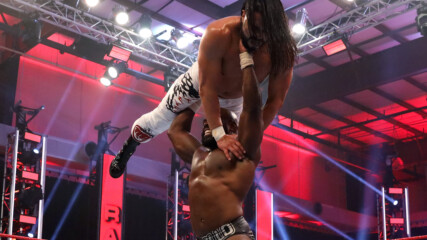 Apollo Crews vs. Andrade – United States Championship Match: Raw, May 25, 2020