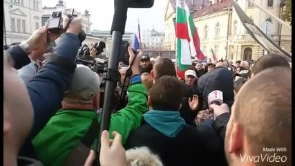 От протеста на АТАКА се нахвърлиха на БТВ