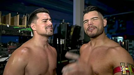 Angel Garza & Humberto Carrillo brillan en RAW: Sept. 27, 2021