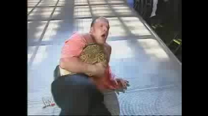 Wwe Raw 15/09/2003 - Голдбърг напада Трите хикса