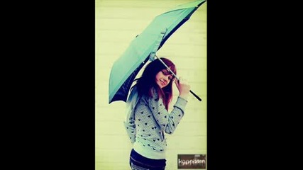 Аз пея Rihanna - Umbrella