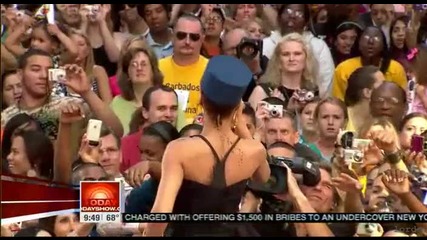 Rihanna - Umbrella (2008 Today Show) ( Високо Качество )