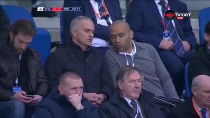 Къде е Жозе Моуриньо? На мач, разбира се