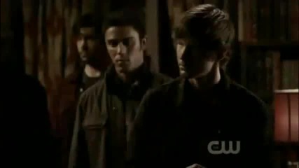 The Vampire Diaries 2x14 Damon gets tortured ( Elijah save Damon) [www.keepvid.com]