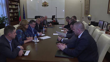Премиерът събра спецслужбите на спешна среща