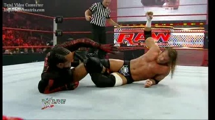 Wwe.raw.06.29.09. - Трите Ххх срещу М.в.п. 