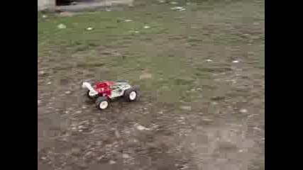 1/8 Brushless Truggy Part 3