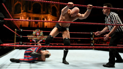 Zack Gibson pummels Flash Morgan Webster: 2018 WWE United Kingdom Tournament (WWE Network Exclusive)