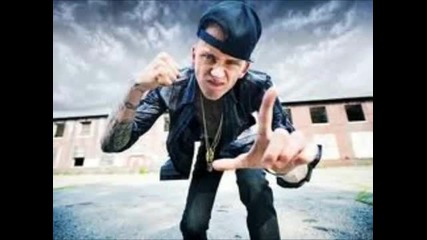 Invincible- Machine Gun Kelly (feat. Ester Dean) Instrumental Remake