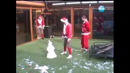 Нед сяда върху Снежко *смях 07.12.2012