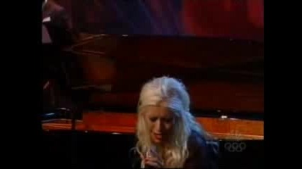 Christina Aguilera - A Song For You (live)