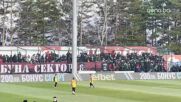 Феновете на ЦСКА разкъсаха банерите на стадиона на ЦСКА 1948 (видео)