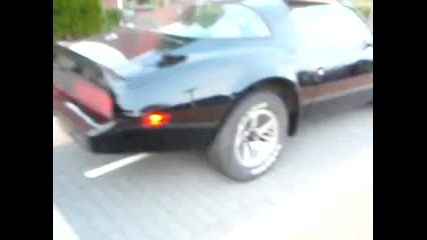 Pontiac Firebird - 5.7 Liter engine