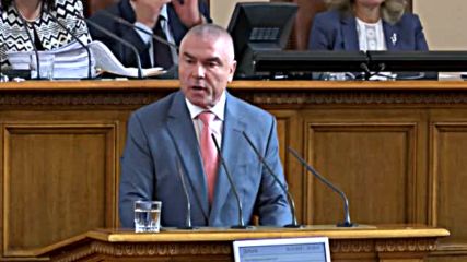 Марешки: Искаме оставката и на Симеонов, и на Каракачанов