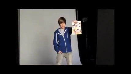 Justin Bieber танцува 