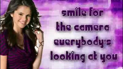 Selena Gomez - Falling down - Kiss and Tell Lyrics
