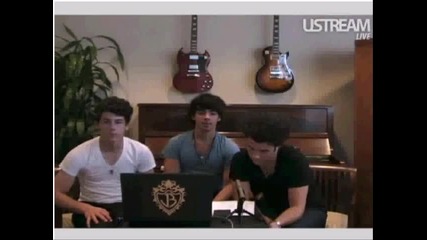 Jonas Brothers Live Facebook Chat Part 1