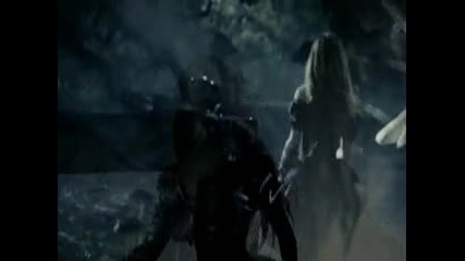 Avril Lavigne - Official Alice (underground) Music Video (hq) 