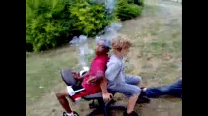 you can watch this 1000 time and still laugh