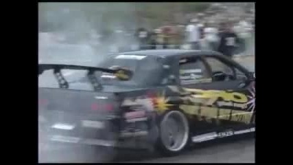 Crazy japanese drift show