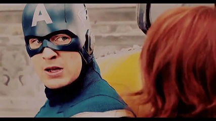 Стив Роджърс / Капитан Америка и Наташа Романоф / Черната Вдовица от Marvel Cinematic Universe