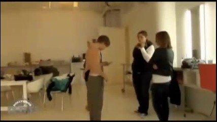 Justin Bieber Shirtless Photoshoot, , Фотосесията на Джей за Селена :)