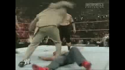 Raw 21.04.2007 - Santino vs Umaga {c}