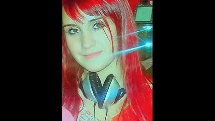 Extranjera - Dulce Maria 