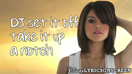 Selena Gomez The Scene - Shake It Up (lyrics Vid