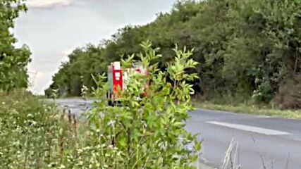Пожар и взривове в склад за фойерверки край Елин Пелин, двама са тежко пострадали