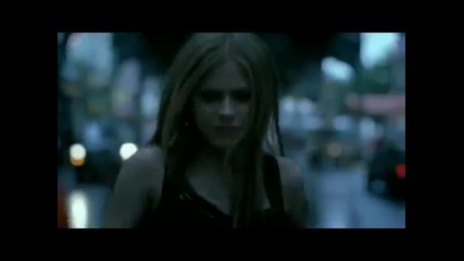 Avril Lavigne - Everybody Hurts