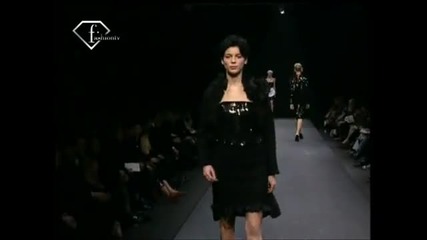 fashiontv Ftv.com - Models Liberty Ross Fem Pe 2002 