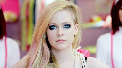 Avril Lavigne - Hello Kitty ( Официално Видео )